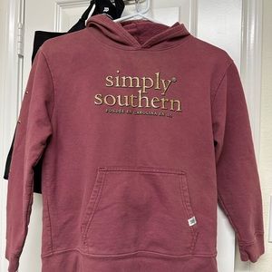Simply Southern. Youth girls hoodie. Burgundy. Large